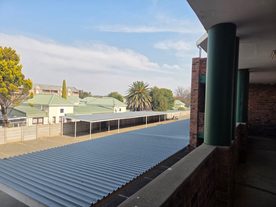 1 Bedroom Property for Sale in Willows Free State